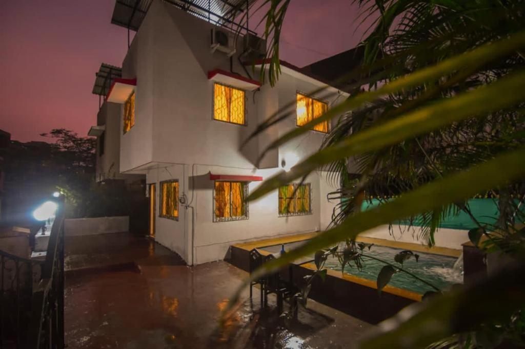 Ll Empyrean Stay Ll 2Bhk Ll Valentina Villa Ll Lonavala Kültér fotó