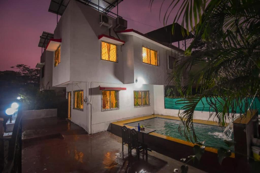 Ll Empyrean Stay Ll 2Bhk Ll Valentina Villa Ll Lonavala Kültér fotó